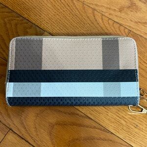 Wristlet/wallet
